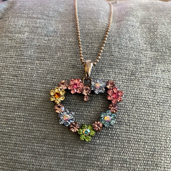 Cookie Lee Set of 3 women’s DISCONTINUED Necklaces. All in excellent condition! - Picture 5 of 12